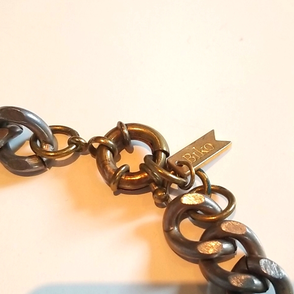 Biko Chain Spike Necklace Brass - Picture 3 of 3